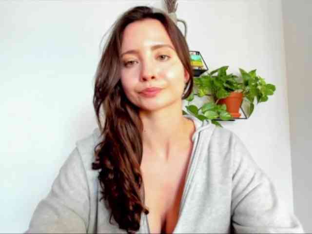 missNicole webcam