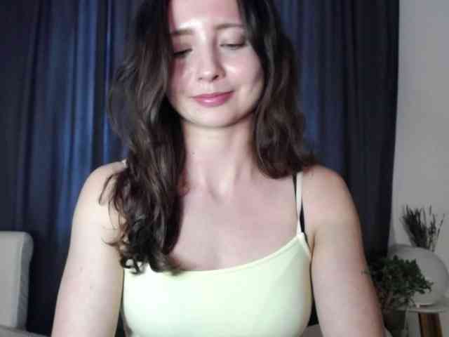 missNicole webcam