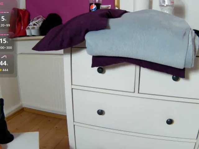 latinadaily live cam on BongaCams