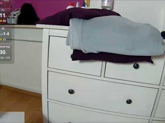 latinadaily live cam on BongaCams