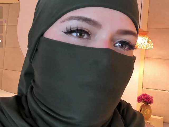 anna-henao live cam on BongaCams