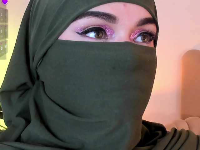 anna-henao webcam