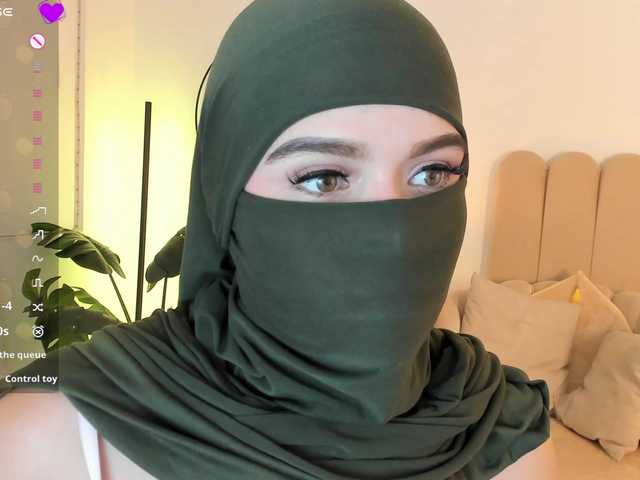 anna-henao live cam on BongaCams