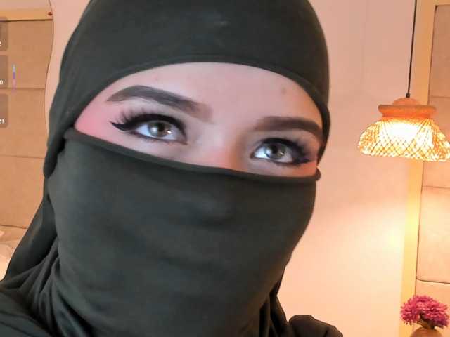 anna-henao live cam on BongaCams