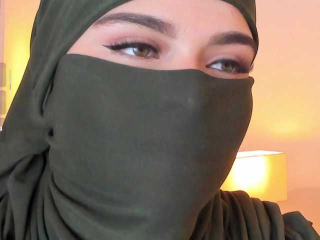 anna-henao live cam on BongaCams