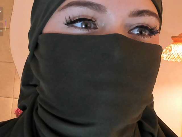 anna-henao live cam on BongaCams