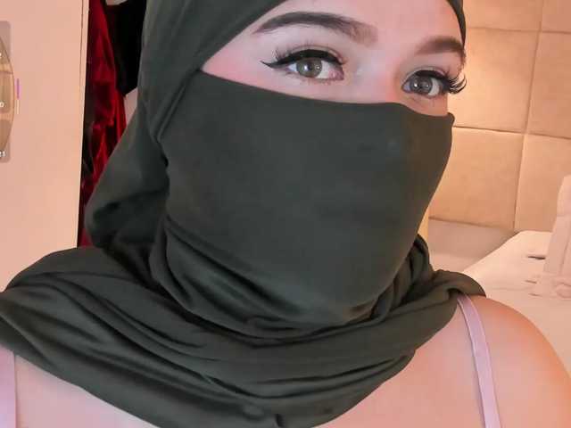 anna-henao live cam on BongaCams