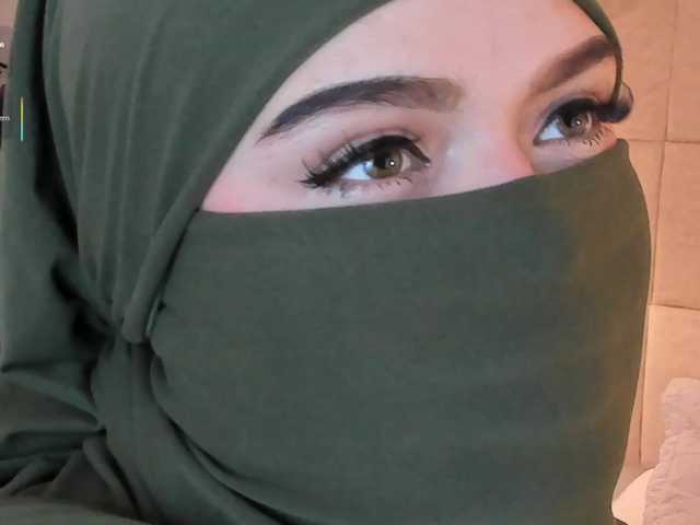anna-henao live cam