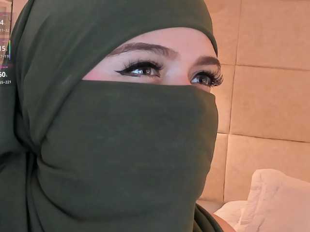 anna-henao live cam on BongaCams