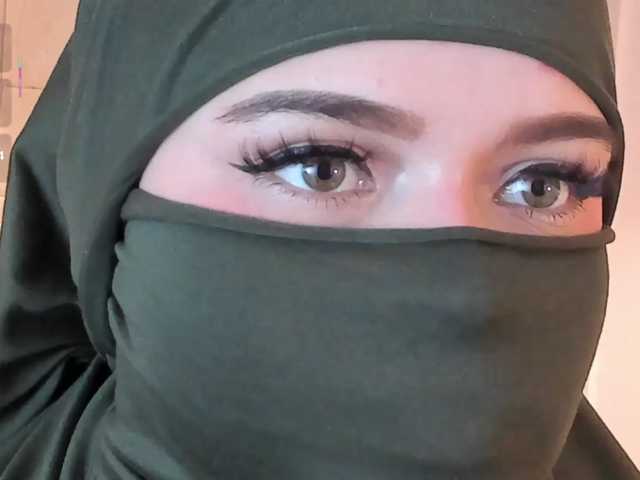 anna-henao live cam on BongaCams