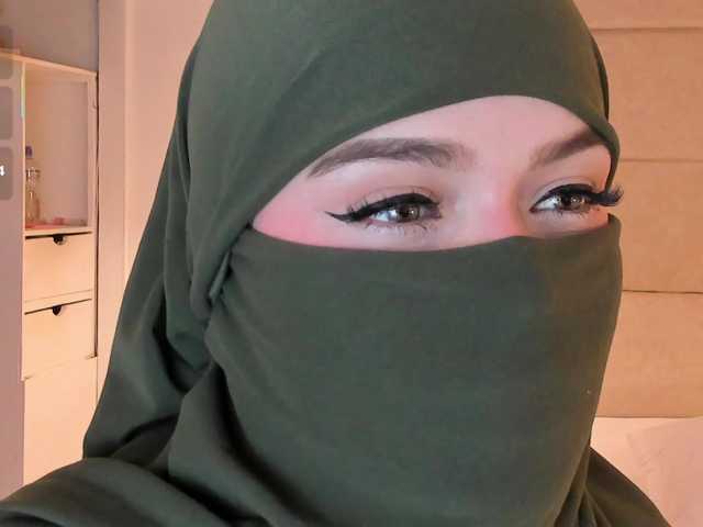 anna-henao live cam
