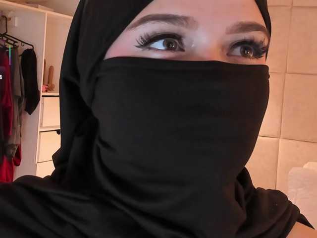 anna-henao live cam on BongaCams
