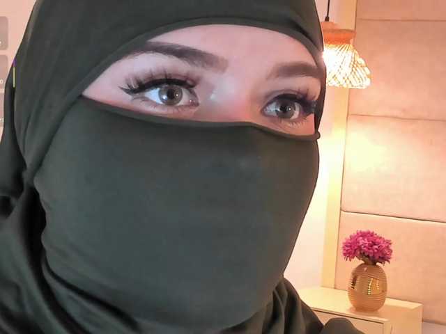 anna-henao live cam on BongaCams
