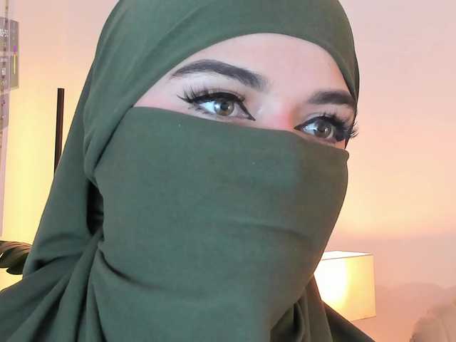 anna-henao live cam on BongaCams