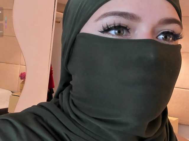 anna-henao live cam on BongaCams