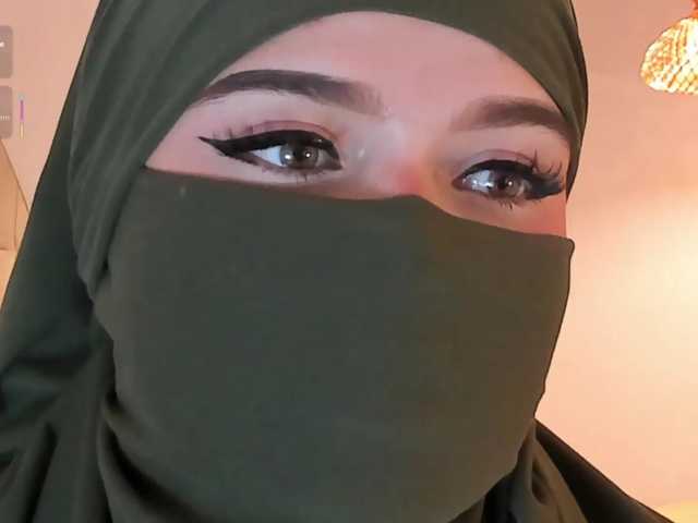 anna-henao live cam on BongaCams