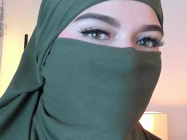 anna-henao live cam on BongaCams