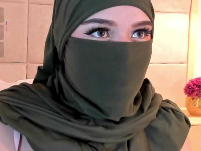 anna-henao live cam on BongaCams