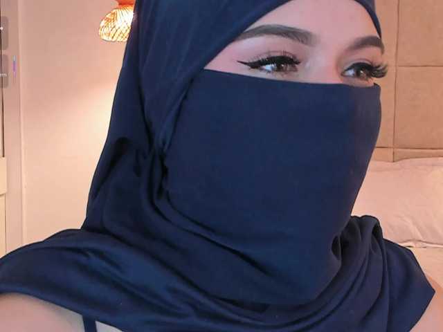 anna-henao live cam on BongaCams