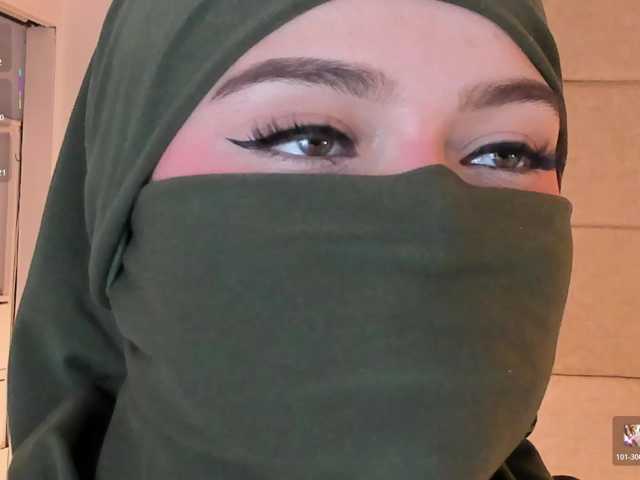 anna-henao live cam