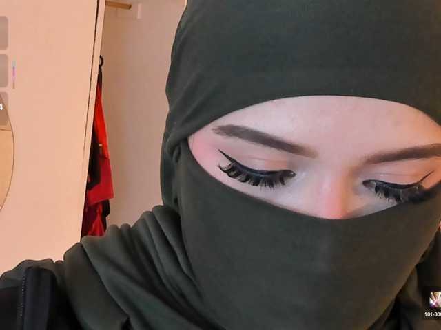 anna-henao live cam on BongaCams