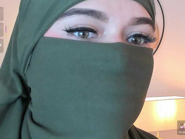 anna-henao live cam on BongaCams