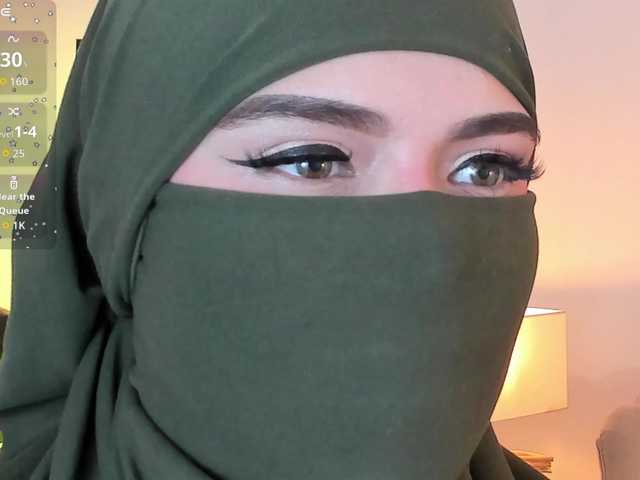 anna-henao live cam on BongaCams