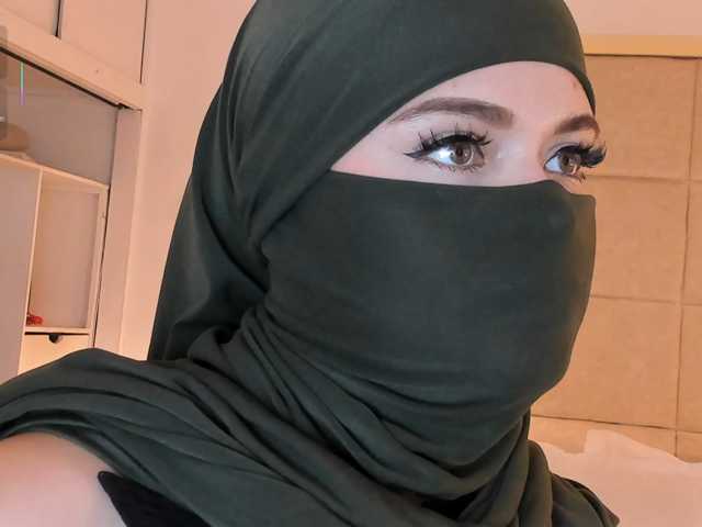 anna-henao live cam on BongaCams
