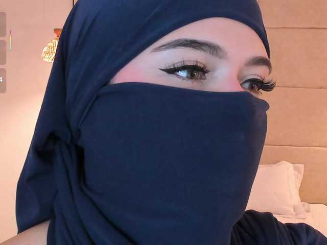 anna-henao live cam on BongaCams