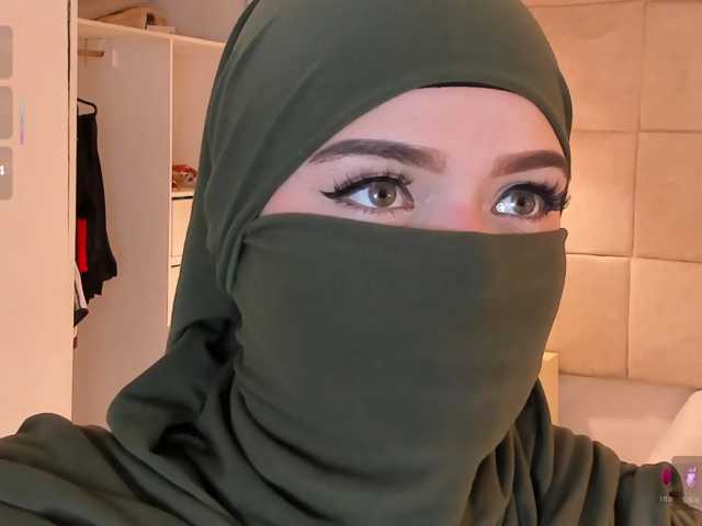 anna-henao live cam on BongaCams