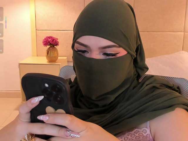 anna-henao live cam on BongaCams