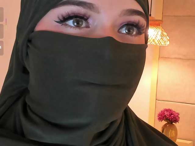 anna-henao live cam
