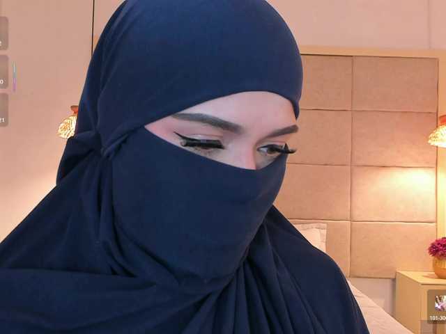 anna-henao live cam preview