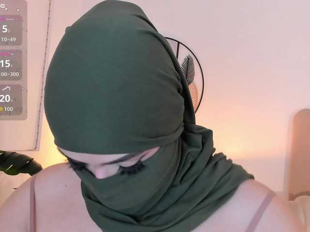 anna-henao live cam on BongaCams