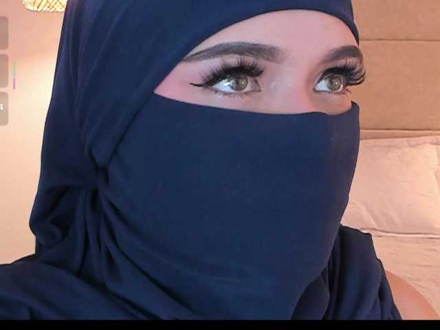anna-henao live cam on BongaCams