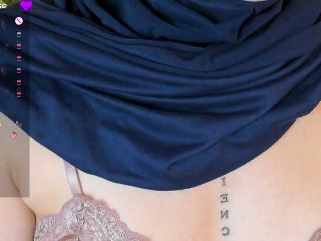 anna-henao live cam on BongaCams