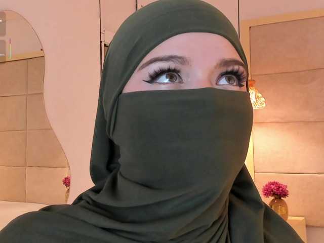 anna-henao live cam on BongaCams