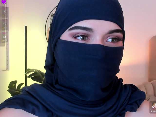 anna-henao webcam