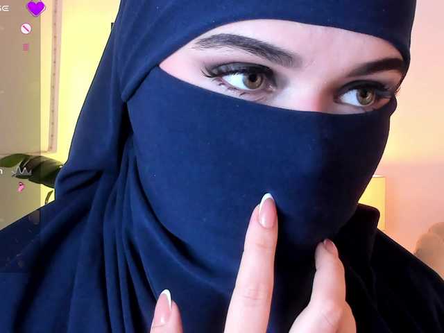 anna-henao live cam on BongaCams