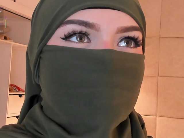 anna-henao live cam on BongaCams