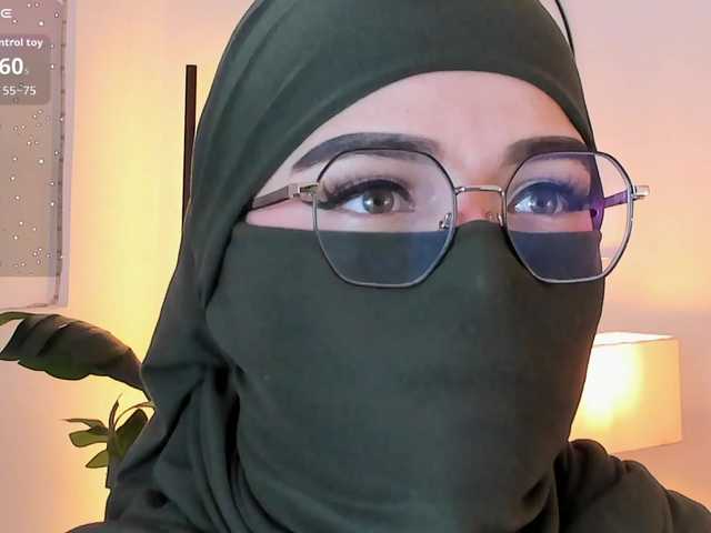 anna-henao live cam on BongaCams