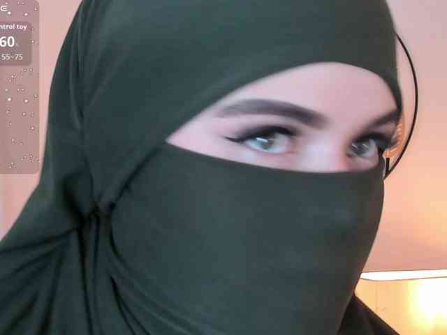 anna-henao webcam