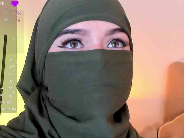 anna-henao webcam