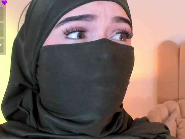 anna-henao webcam