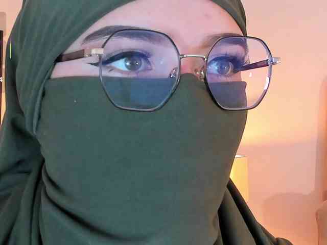 anna-henao webcam