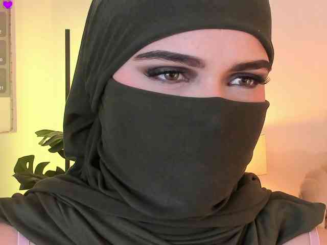 anna-henao webcam
