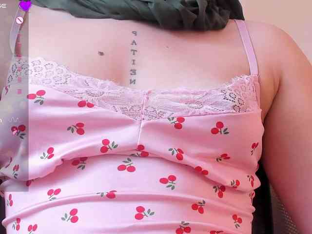 anna-henao webcam