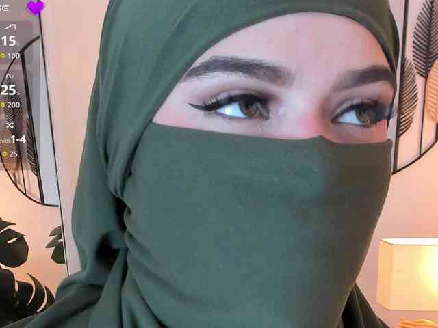 anna-henao webcam