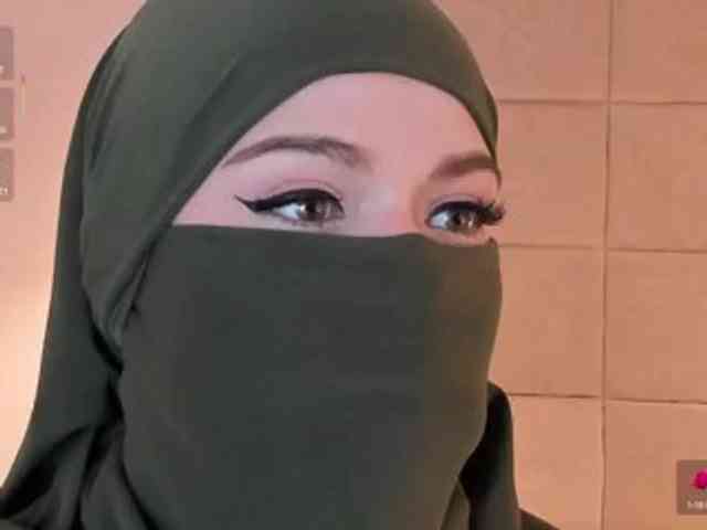 anna-henao webcam