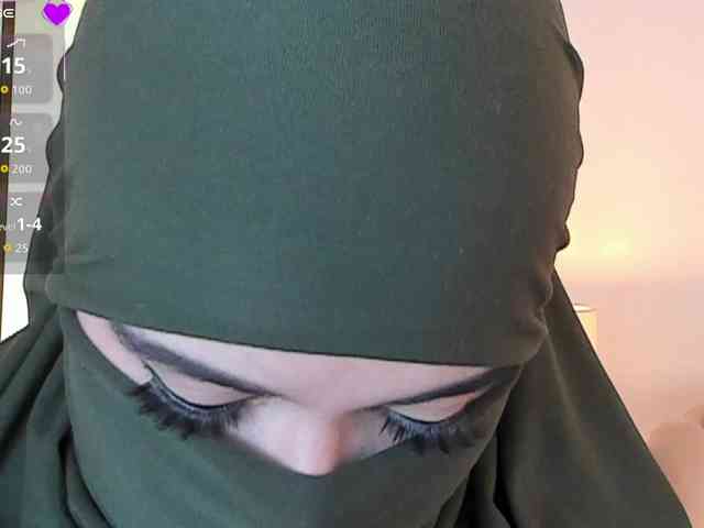 anna-henao webcam